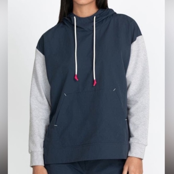 JOHNNY WAS Calme Mix Nylon Hooded Pullover - Picture 3 of 12